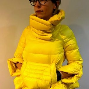 Yellow puffer pullover - Handmade in Vietnam XS-Sm